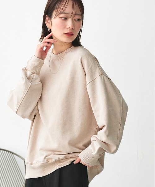 ad thie(アドティエ)の「ピグメント スウェット プルオーバー(Tシャツ/カットソー・レディース・ブラック/オフホワイト/グレー/ブラウン・FREE)」の2枚目の写真