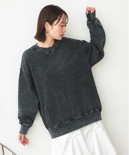 ad thie(アドティエ)の「ピグメント スウェット プルオーバー(Tシャツ/カットソー・レディース・ブラック/オフホワイト/グレー/ブラウン・FREE)」の1枚目の写真