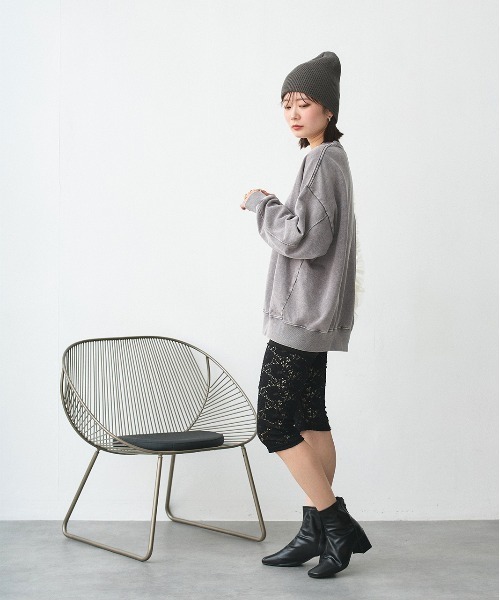 ad thie(アドティエ)の「ピグメント スウェット プルオーバー(Tシャツ/カットソー・レディース・ブラック/オフホワイト/グレー/ブラウン・FREE)」の22枚目の写真