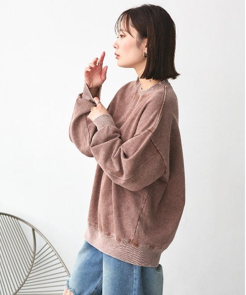 ad thie(アドティエ)の「ピグメント スウェット プルオーバー(Tシャツ/カットソー・レディース・ブラック/オフホワイト/グレー/ブラウン・FREE)」の14枚目の写真
