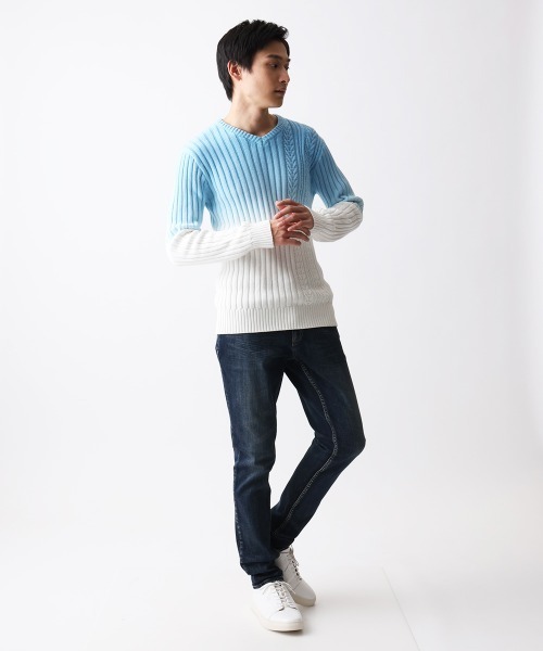 MK MICHEL KLEIN HOMME （エムケーミッシェルクランオム）の「【残りわずか/天然素材使用/洗える】グラデーションケーブルニット（ニット/セーター・メンズ・ライトブルー/ピンク・MEDIUM/LARGE/X-LARGE）」の6枚目の写真