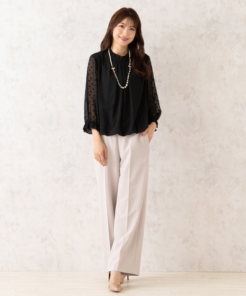 Rose Tiara(ローズティアラ)の「ドットジャカードバルーンヘムブラウス(シャツ/ブラウス・レディース・ブラック/オフホワイト/ピンク/ベージュ・38/42/46)」の13枚目の写真