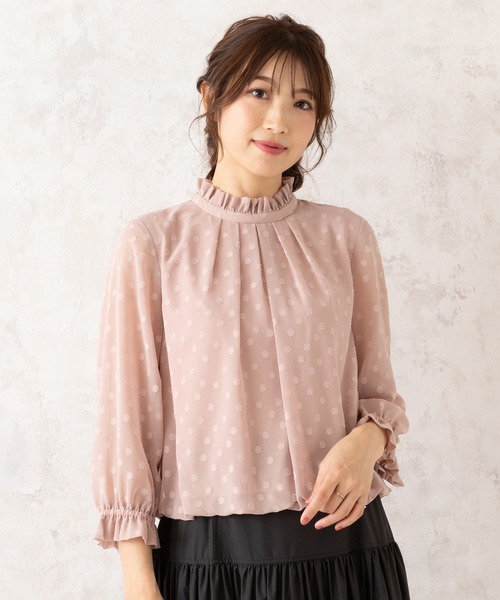 Rose Tiara(ローズティアラ)の「ドットジャカードバルーンヘムブラウス(シャツ/ブラウス・レディース・ブラック/オフホワイト/ピンク/ベージュ・38/42/46)」の14枚目の写真