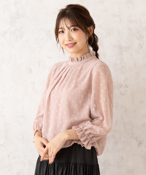 Rose Tiara(ローズティアラ)の「ドットジャカードバルーンヘムブラウス(シャツ/ブラウス・レディース・ブラック/オフホワイト/ピンク/ベージュ・38/42/46)」の17枚目の写真