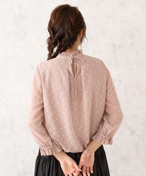 Rose Tiara(ローズティアラ)の「ドットジャカードバルーンヘムブラウス(シャツ/ブラウス・レディース・ブラック/オフホワイト/ピンク/ベージュ・38/42/46)」の18枚目の写真