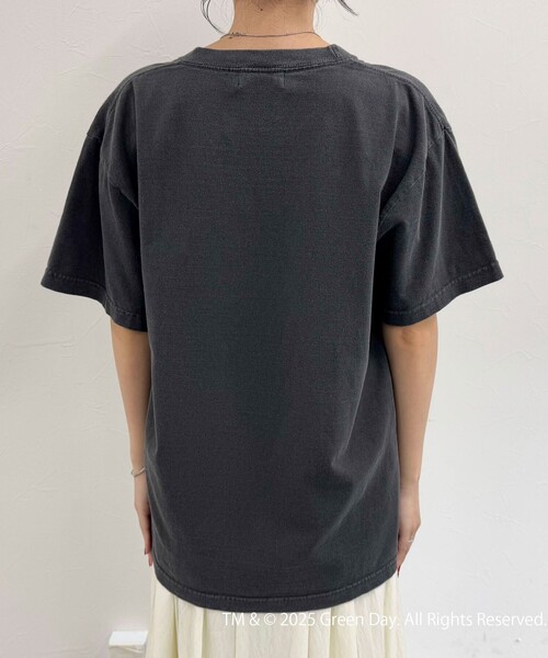 fredy emue(フレディエミュ)の「【GOOD ROCK SPEED/グッドロックスピード】GREEN DAY 半袖Tシャツ(Tシャツ/カットソー・レディース・チャコールグレー/グレー系その他・38)」の4枚目の写真