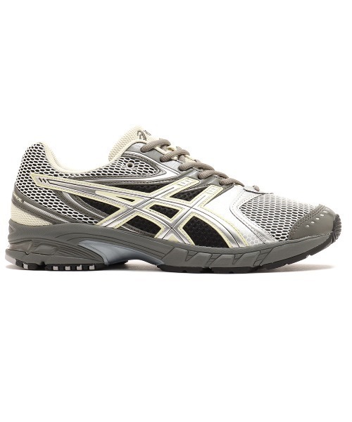 ASICS(アシックス)の「asics GEL-DS TRAINER 14 / アシックス ゲル-ディーエス トレイナー14(スニーカー・メンズ・グレー・24.0cm/29.0cm/28.5cm/28.0cm/27.5cm/27.0cm/26.5cm/26.0cm/25.0cm/24.5cm)」の4枚目の写真