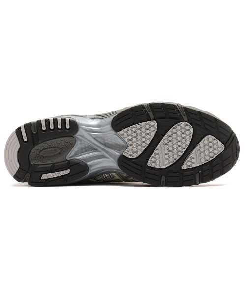 ASICS(アシックス)の「asics GEL-DS TRAINER 14 / アシックス ゲル-ディーエス トレイナー14(スニーカー・メンズ・グレー・24.0cm/29.0cm/28.5cm/28.0cm/27.5cm/27.0cm/26.5cm/26.0cm/25.0cm/24.5cm)」の6枚目の写真