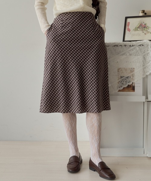 Birthday room(バースデイルーム)の「チェック柄Aラインミディスカート/check Aline midi skirt(スカート・レディース・ライトグリーン/ブラウン/ブラック・FREE)」の20枚目の写真