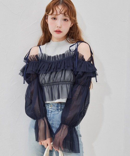 one after another NICE CLAUP(ワンアフターアナザーナイスクラップ)の「ブラウス×ニットアンサンブル(アンサンブル・レディース・ネイビー系/ホワイト系その他/ブルー系その他・FREE)」の1枚目の写真