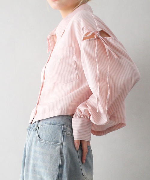 SpRay（スプレイ）の「肩リボンクロップドシャツ（シャツ/ブラウス・レディース・オフホワイト/ホワイト×ブラック/ブラック×ホワイト/サックスブルー/ブルー系その他/チャコールグレー/ブルー系その他2・FREE）」の11枚目の写真