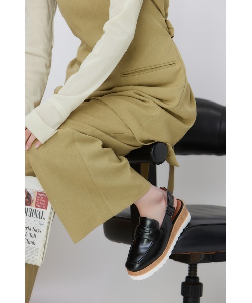 STACCATO(スタッカート)の「デュオプラットフォームサンダル(スニーカー・レディース・ブラック/ホワイト・23cm/22.5cm/24.5cm/24cm/23.5cm)」の4枚目の写真