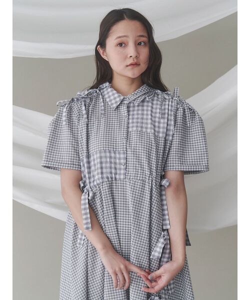 merry jenny(メリージェニー)の「ギンガムチェックリボンドロストワンピース(ワンピース・レディース・グレー/ベージュ/グリーン・FREE)」の18枚目の写真