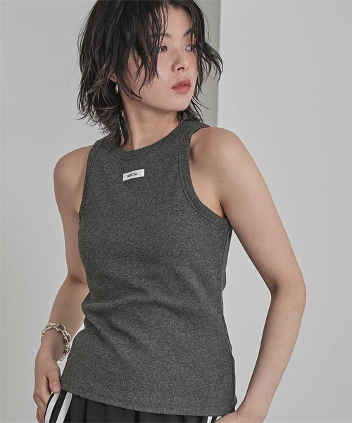 miette（ミエット）の「カップ付きロゴタグアメスリタンク（タンクトップ・レディース・ライトピンク/チャコール/ライトブルー/オフホワイト・FREE）」の3枚目の写真