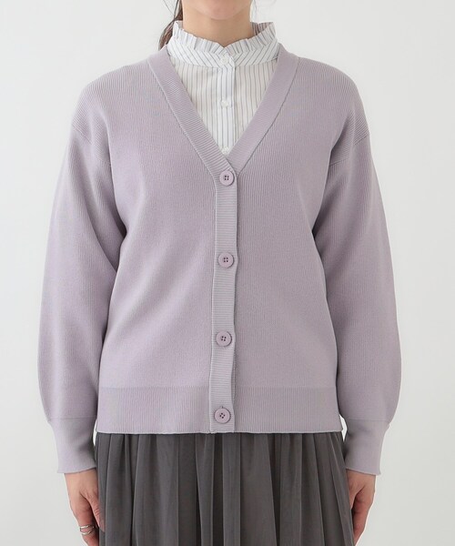 SHOO・LA・RUE(シューラルー)の「【洗える/S-LL】ドライタッチが心地よい 畦編みVネックカーディガン(カーディガン/ボレロ・レディース・ベージュ/パープル/ネイビー/アイボリー・01/02/03/04)」の10枚目の写真