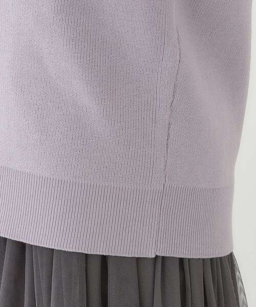 SHOO・LA・RUE(シューラルー)の「【洗える/S-LL】ドライタッチが心地よい 畦編みVネックカーディガン(カーディガン/ボレロ・レディース・ベージュ/パープル/ネイビー/アイボリー・01/02/03/04)」の5枚目の写真