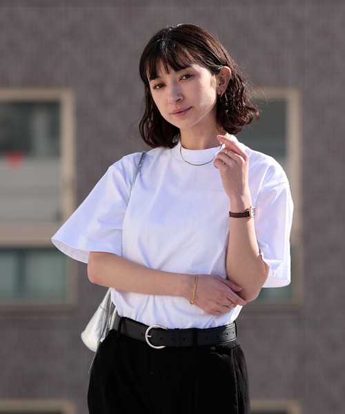 United Athle(ユナイテッドアスレ)の「【UNITED ATHLE】ユナイテッドアスレ 色・サイズ展開豊富 半袖無地 クルーネック Tシャツ 5.6oz ベーシック無地カットソー ビッグサイズ 2026年 夏 夏服(Tシャツ/カットソー・レディース・グリーン系その他/ミント/ネイビー/パープル/ライトパープル/イエロー/ホワイト/ライトグレー/ダークブラウン/グリーン/バーガンディー/ブラック/サックスブルー/イエロー系その他/ブラック系その他/ナチュラル/ネイビー系/レモンイエロー/サンドベージュ/レッド/バイオレット・S/M/L/XL/XXL)」の2枚目の写真