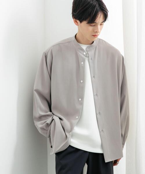 SENSE OF PLACE by URBAN RESEARCH（センスオブプレイスバイアーバンリサーチ）の「『ユニセックス』アムンゼンバンドカラーシャツ（シャツ/ブラウス・メンズ・ライトグレー/チャコールグレー/ライトベージュ・MEDIUM/LARGE）」の3枚目の写真