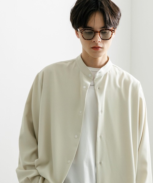 SENSE OF PLACE by URBAN RESEARCH（センスオブプレイスバイアーバンリサーチ）の「『ユニセックス』アムンゼンバンドカラーシャツ（シャツ/ブラウス・メンズ・ライトグレー/チャコールグレー/ライトベージュ・MEDIUM/LARGE）」の21枚目の写真