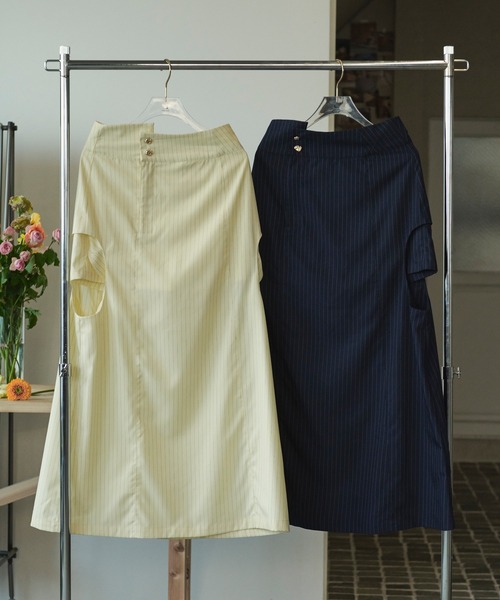 loin nuit（ロワンニュイ）の「side open design skirt / サイドオープンデザインスカート（スカート・レディース・アイボリー/ネイビー・FREE）」の7枚目の写真