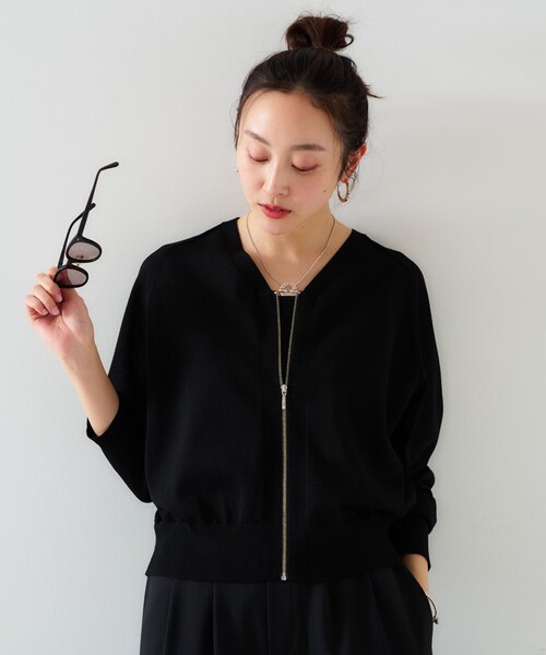 UNTITLED（アンタイトル）の「【体型カバー/日除け】シアーニットカーディガン（カーディガン/ボレロ・レディース・オレンジ/ブラック/ブラウン系その他/ホワイト・00/44/48/04/02）」の6枚目の写真