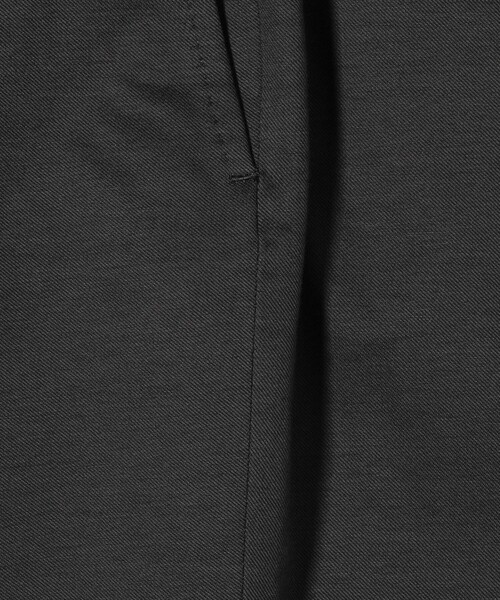 UNITED ARROWS(ユナイテッドアローズ)の「46ゲージ ギャバジン ノープリーツ スラックス COMFORT EASY-MODEL -撥水-(スラックス・メンズ・ダークグレー/ネイビー・50/48/46/44)」の22枚目の写真