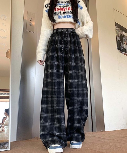 LAFFMO（ラフモ）の「チェックワイドイージーパンツ（その他パンツ・レディース・ネイビー/ブラック・L/M）」の2枚目の写真
