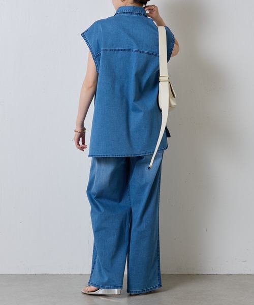 COLLAGE GALLARDAGALANTE（コラージュガリャルダガランテ）の「Q.anos/ライトオンスデニムシャツ（ベスト・レディース・ブルー/ライトベージュ・FREE）」の7枚目の写真