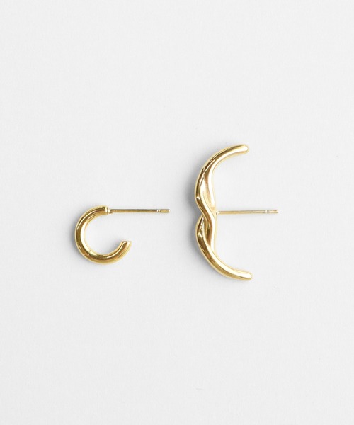 Sretsis アシンメトリー ピアス LOINE〉金属アレルギー対応 / サージカルステンレス