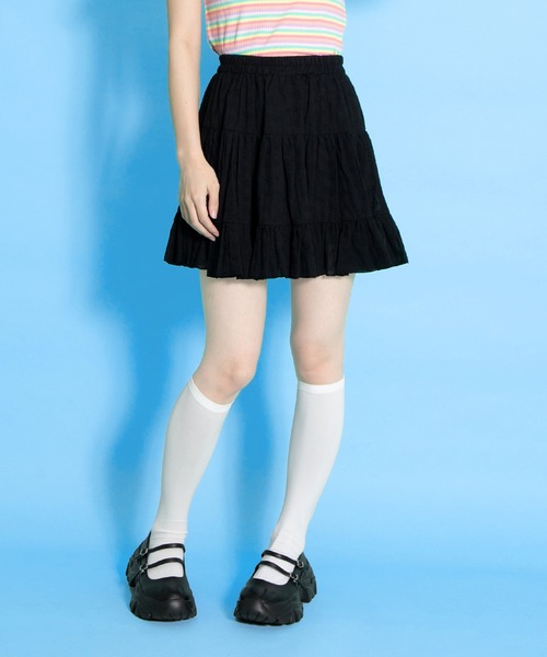 PUNYUS(プニュズ)の「コットンレースティアードミニスカート(スカート・レディース・ブラック/ホワイト・1/2/4/3)」の11枚目の写真