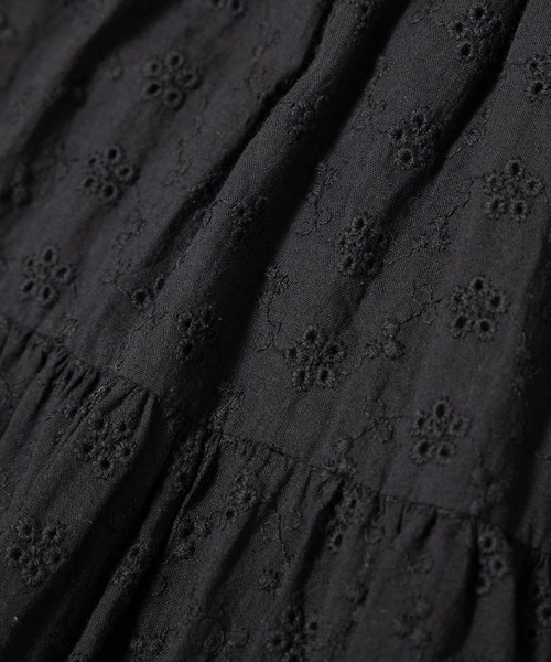 PUNYUS(プニュズ)の「コットンレースティアードミニスカート(スカート・レディース・ブラック/ホワイト・1/2/4/3)」の19枚目の写真