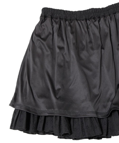 PUNYUS(プニュズ)の「コットンレースティアードミニスカート(スカート・レディース・ブラック/ホワイト・1/2/4/3)」の21枚目の写真