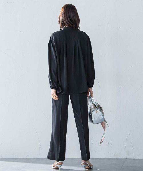 LAUTREAMONT（ロートレアモン）の「【WEB限定】【11号あり】サテンフィールリラックスパンツ≪セットアップ対応≫≪接触冷感/洗える≫（その他パンツ・レディース・ブラック/カーキ/ベージュ/ピンク・7号/9号/11号）」の22枚目の写真