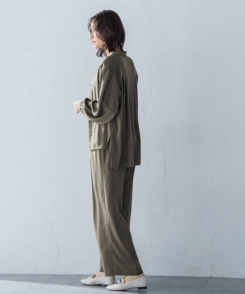 LAUTREAMONT（ロートレアモン）の「【WEB限定】【11号あり】サテンフィールリラックスパンツ≪セットアップ対応≫≪接触冷感/洗える≫（その他パンツ・レディース・ブラック/カーキ/ベージュ/ピンク・7号/9号/11号）」の10枚目の写真