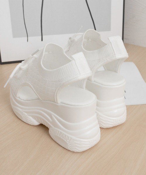 Miniministore（ミニミニストア）の「厚底ニットサンダル スポーツサンダル 夏（サンダル・レディース・ブラック/ホワイト・22.5cm/24.0cm/24.5cm/23.0cm/23.5cm）」の5枚目の写真