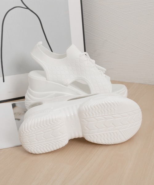 Miniministore（ミニミニストア）の「厚底ニットサンダル スポーツサンダル 夏（サンダル・レディース・ブラック/ホワイト・22.5cm/24.0cm/24.5cm/23.0cm/23.5cm）」の4枚目の写真