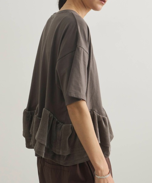 Libra Cue（リブラ キュー）の「裾フリルルーズカットソー（Tシャツ/カットソー・レディース・ブラック/オフホワイト/チャコールグレー・FREE）」の19枚目の写真