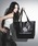 me+em select�i�~�[���Z���N�g�j�́uLOGO TARPAULIN SHOPPER BAG BLACK �^ ���S�^�[�|�����V���b�p�[�o�b�O�u���b�N�i�G�R�o�b�O/�T�u�o�b�O�j�v�b�u���b�N
