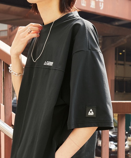 GERRY(ジェリー)の「GERRY/ジェリー 別注 ドロスト ワッペンロゴ刺繍 ビッグシルエット半袖Tシャツ / 接触冷感・吸水速乾(Tシャツ/カットソー・メンズ・ライトグレー/ブラウン系/グレー系/ネイビー/ブラック/モカ/チャコール/ネイビー系・M/S/XL/L)」の11枚目の写真