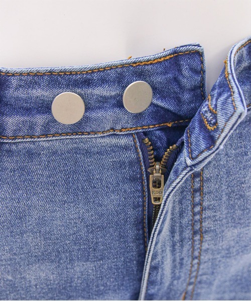 clear（クリア）の「【低身長用サイズ有】ミドルライズフリンジフレアデニムパンツ [着回し力抜群 韓国ファッション 大人]（デニムパンツ・レディース・ブルー/ブラック/ライトブルー・S/M/XS/PS）」の16枚目の写真