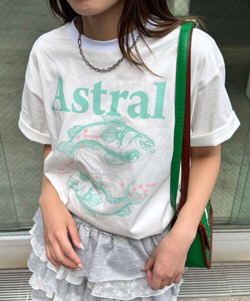 CIAOPANIC（チャオパニック）の「星座プリントTEE（Tシャツ/カットソー・レディース・ブラック/サックスブルー/グレイッシュベージュ/チャコールグレー/ネイビー/ベージュ/イエロー/パープル/サーモンピンク/レッド/ピンク/ホワイト・FREE）」の20枚目の写真