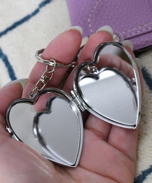 F&D : ハートチャーム付きiPhoneケース&ストラップ/ iPhone14