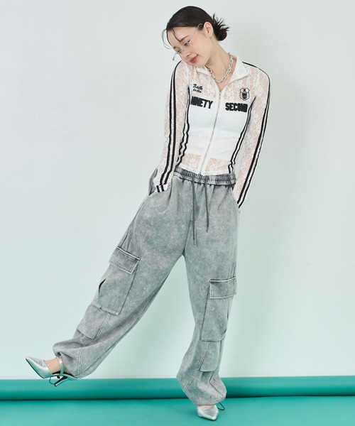 ANAP（アナップ）の「ゲーミング ZIP レース ジャケット（ブルゾン・レディース・ブラック/ホワイト・FREE）」の5枚目の写真