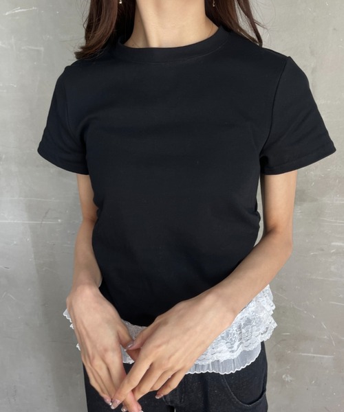 tolene(トレネ)の「裾レースレイヤードサイドシャーリング半袖T(Tシャツ/カットソー・レディース・ブラック/ホワイト/グレー/チャコール・FREE)」の10枚目の写真