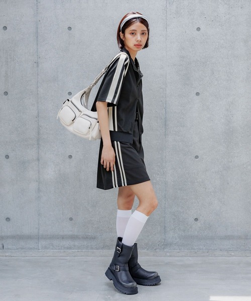 PAGEBOY（ページボーイ）の「ライントラックミニスカート（スカート・レディース・ブラック/ネイビー・FREE）」の5枚目の写真