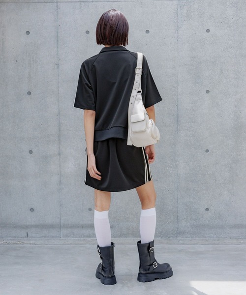 PAGEBOY（ページボーイ）の「ライントラックミニスカート（スカート・レディース・ブラック/ネイビー・FREE）」の6枚目の写真