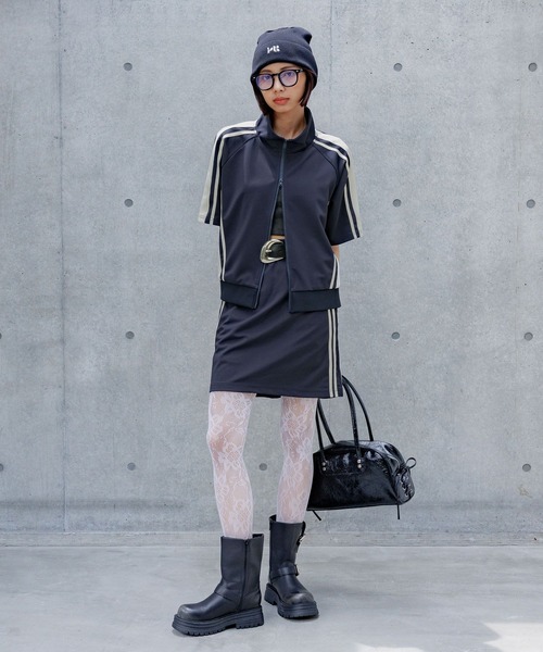 PAGEBOY（ページボーイ）の「ライントラックミニスカート（スカート・レディース・ブラック/ネイビー・FREE）」の11枚目の写真