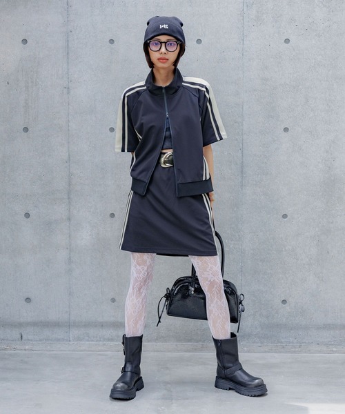 PAGEBOY（ページボーイ）の「ライントラックミニスカート（スカート・レディース・ブラック/ネイビー・FREE）」の13枚目の写真