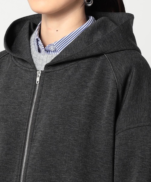 Grand PARK（グランドパーク）の「ダンボール素材　パイピングZIPフードブルゾン（ブルゾン・レディース・グレイッシュベージュ/ブラック/チャコールグレー・FREE）」の9枚目の写真