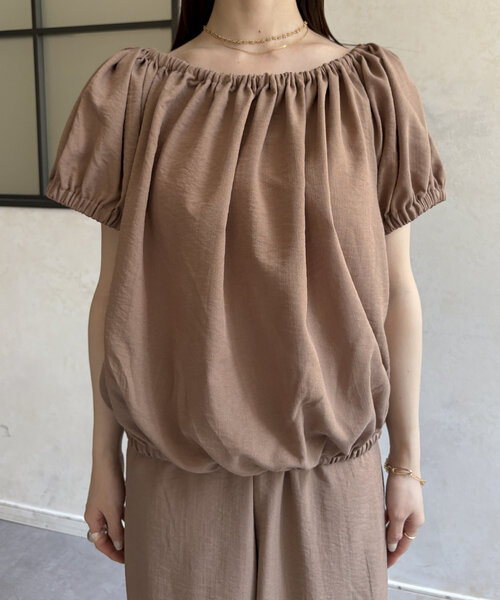 Thevon(ゼボン)の「ギャザーブラウス×パンツセットアップ(つなぎ/オールインワン・レディース・ブラック/チャコールグレー/ベージュ・S/M)」の11枚目の写真